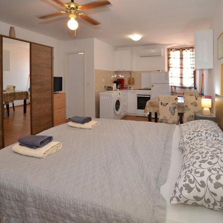 Ferri 16 Studio Rovinj Ngoại thất bức ảnh