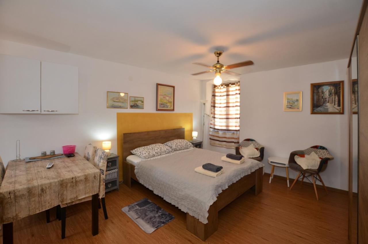 Ferri 16 Studio Rovinj Ngoại thất bức ảnh